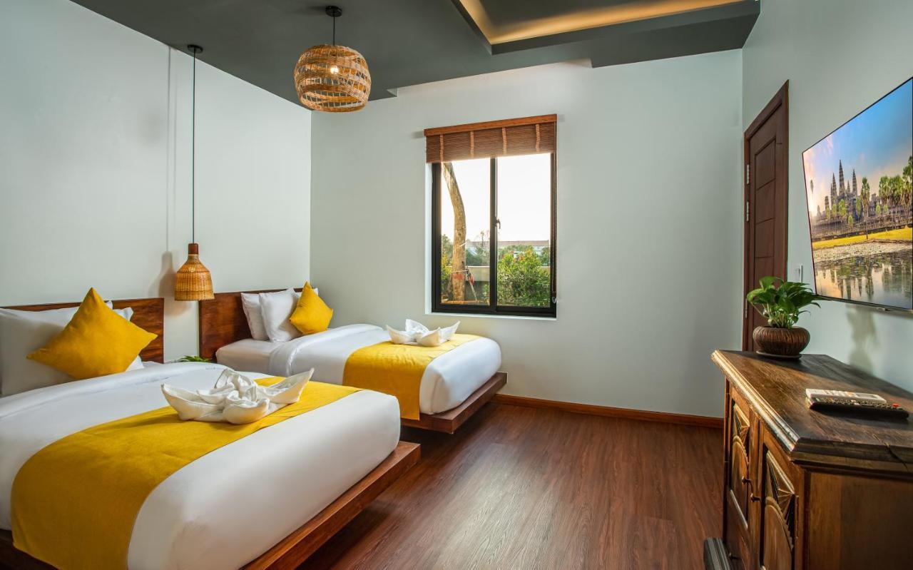 Le Chanthou Boutique Hotel Siem Reap Bagian luar foto