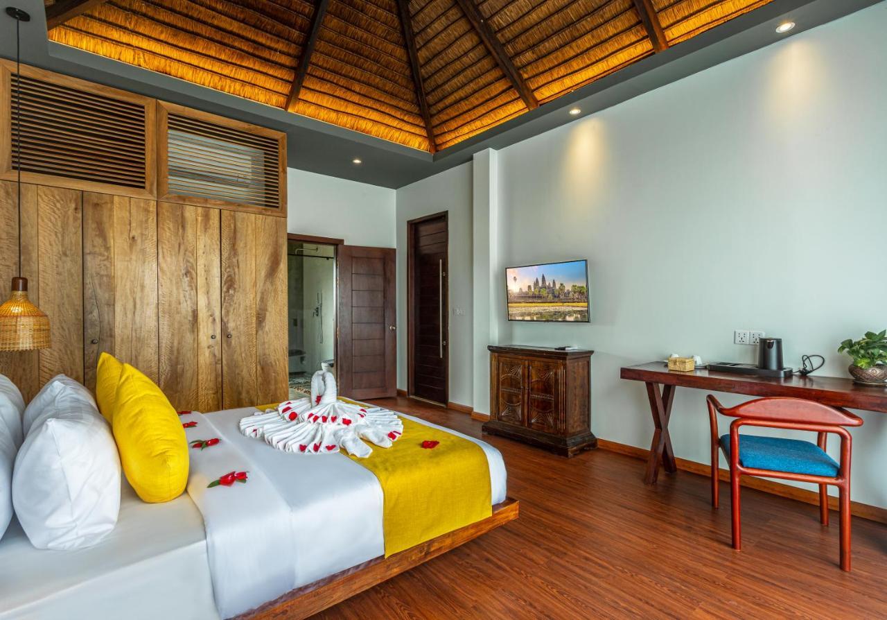 Le Chanthou Boutique Hotel Siem Reap Bagian luar foto