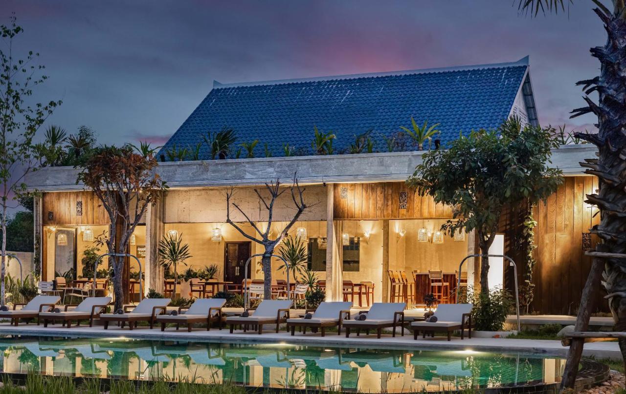 Le Chanthou Boutique Hotel Siem Reap Bagian luar foto